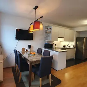  Apartment Wiener Maisonette Mit Terrasse