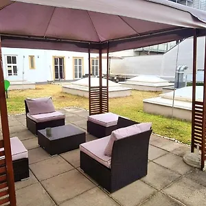  Apartment New&central Märzstraße